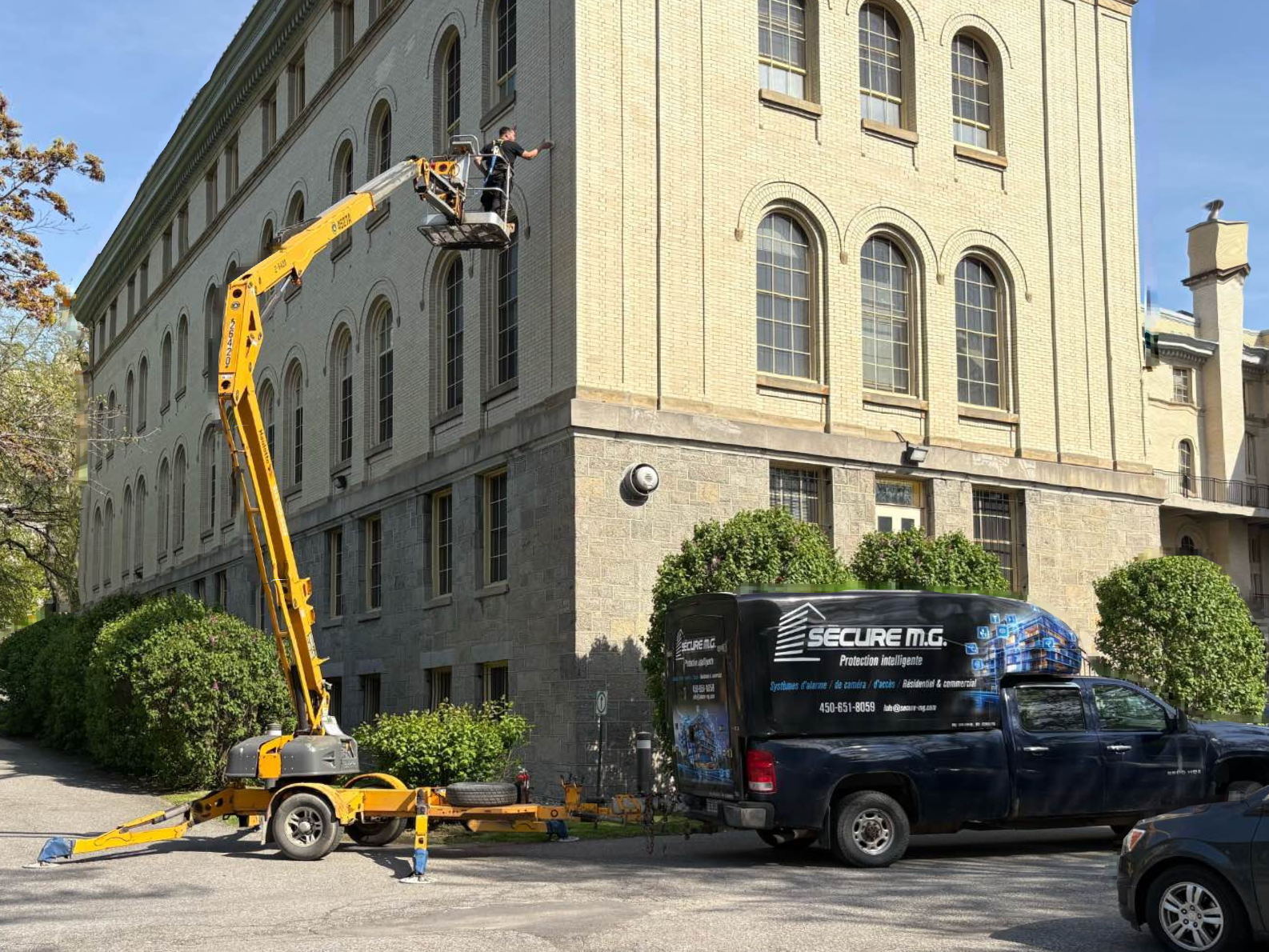 Installation de système de sécurité moderne